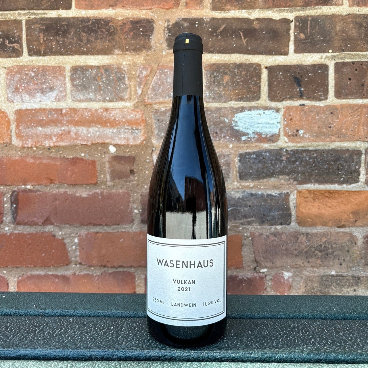 Gibson & Co. Wines | Wasenhaus 'Vulkan' Spätburgunder 2021
